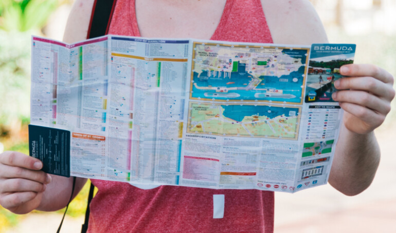 Bermuda pocket map – person in red tank top Bermuda pocket map – person in red tank top